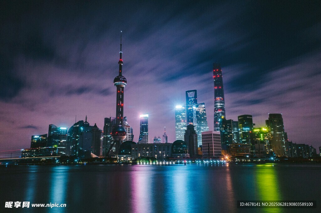 上海外滩璀璨夜景