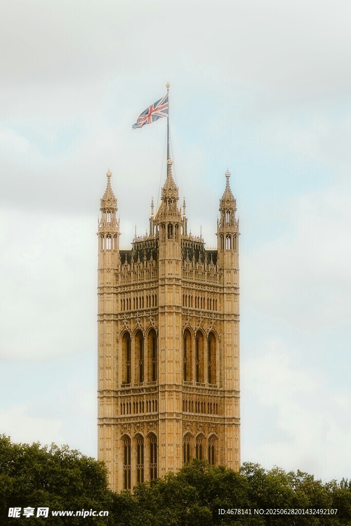 英国议会大厦塔楼景观