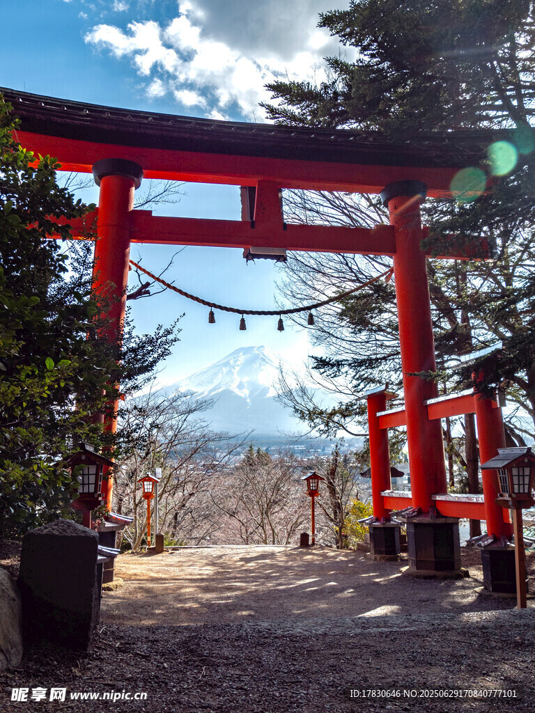 日本富士山照片