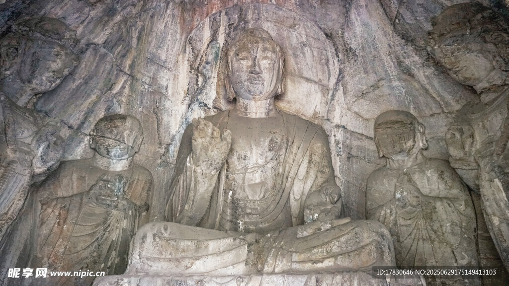 龙门石窟