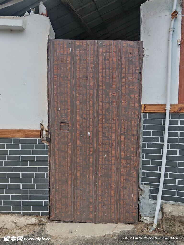 老式竹制门
