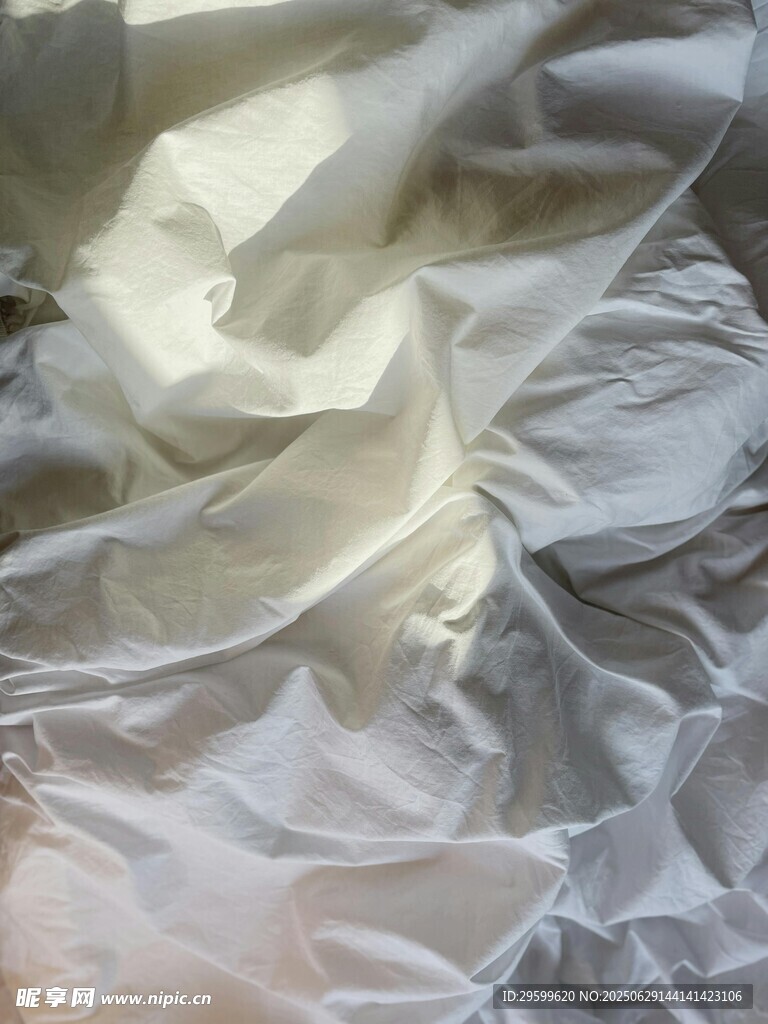 褶皱白色布料特写