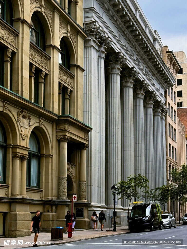 古典风格城市建筑街景