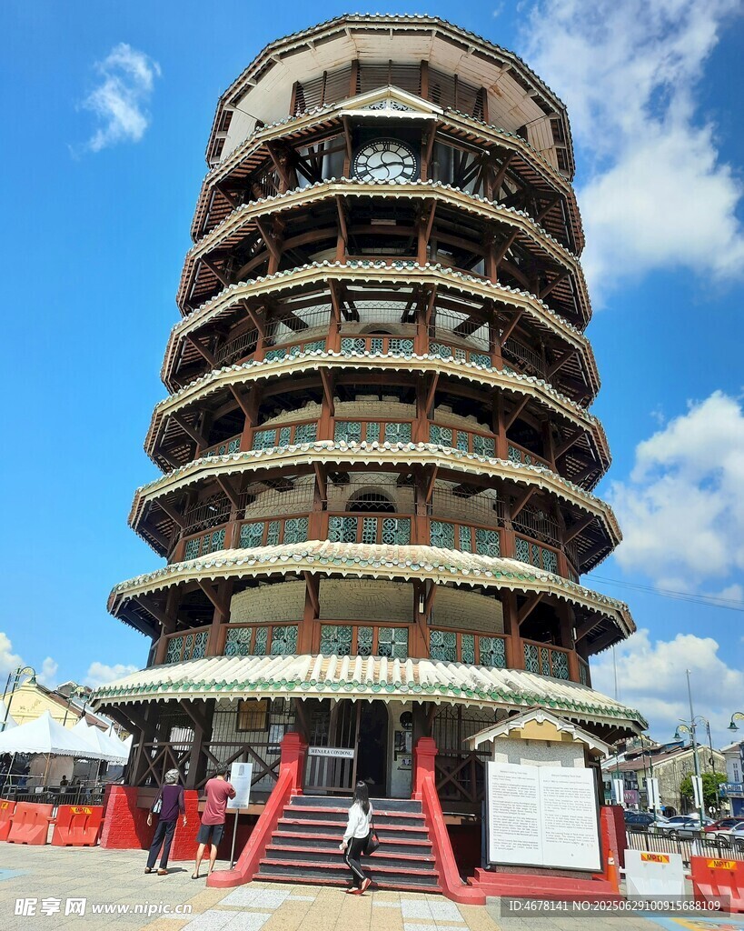 独特多层塔楼建筑景观