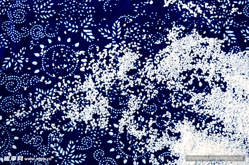 蓝色雪花纹理背景图