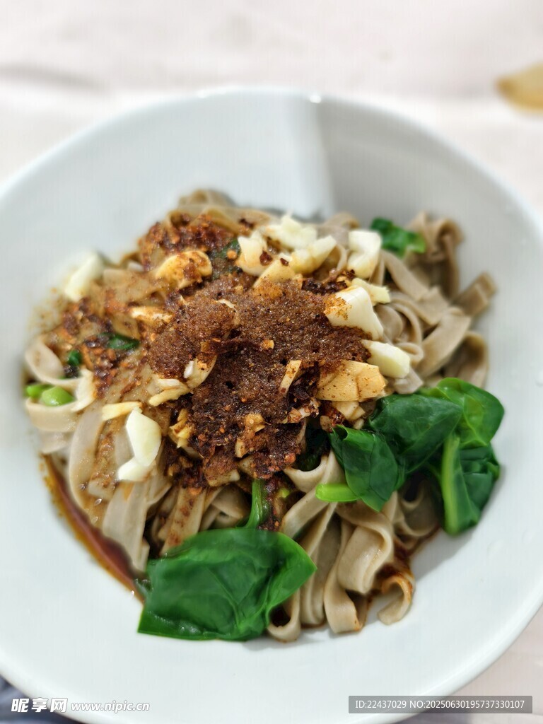 油泼面