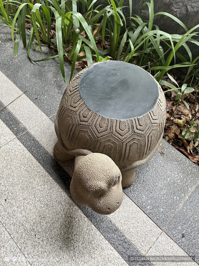 乌龟凳