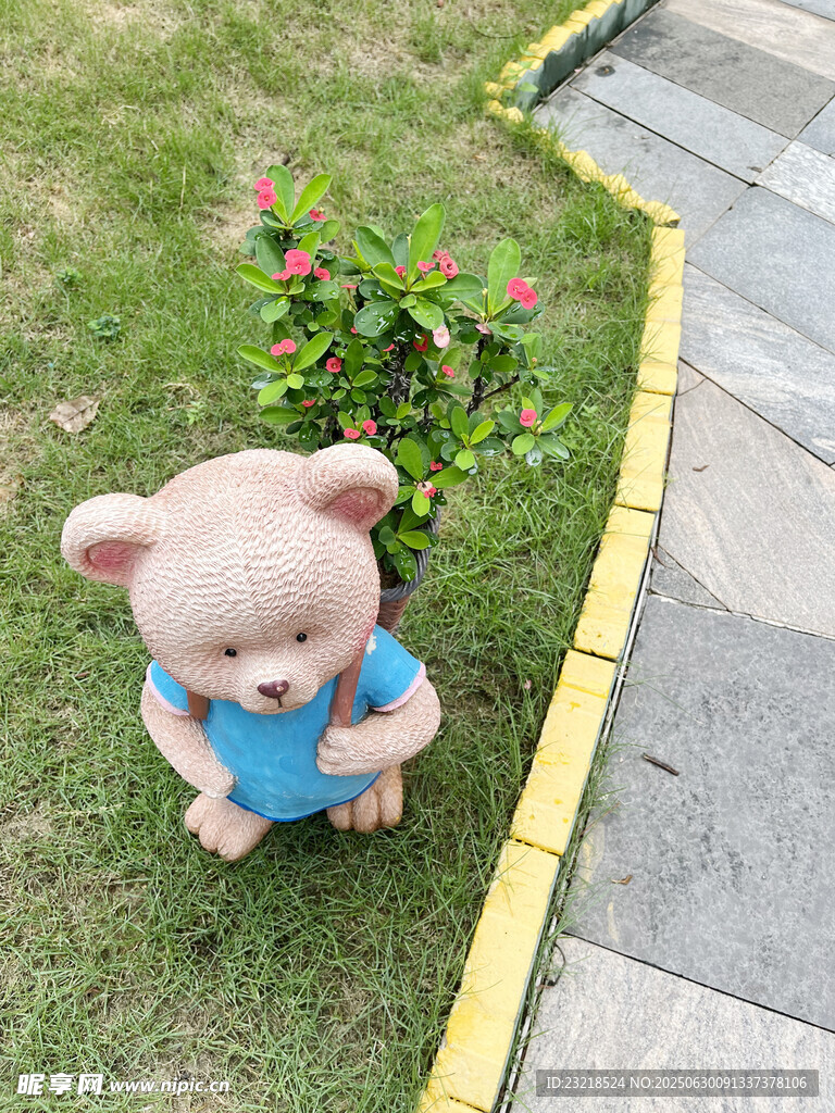小熊摆件