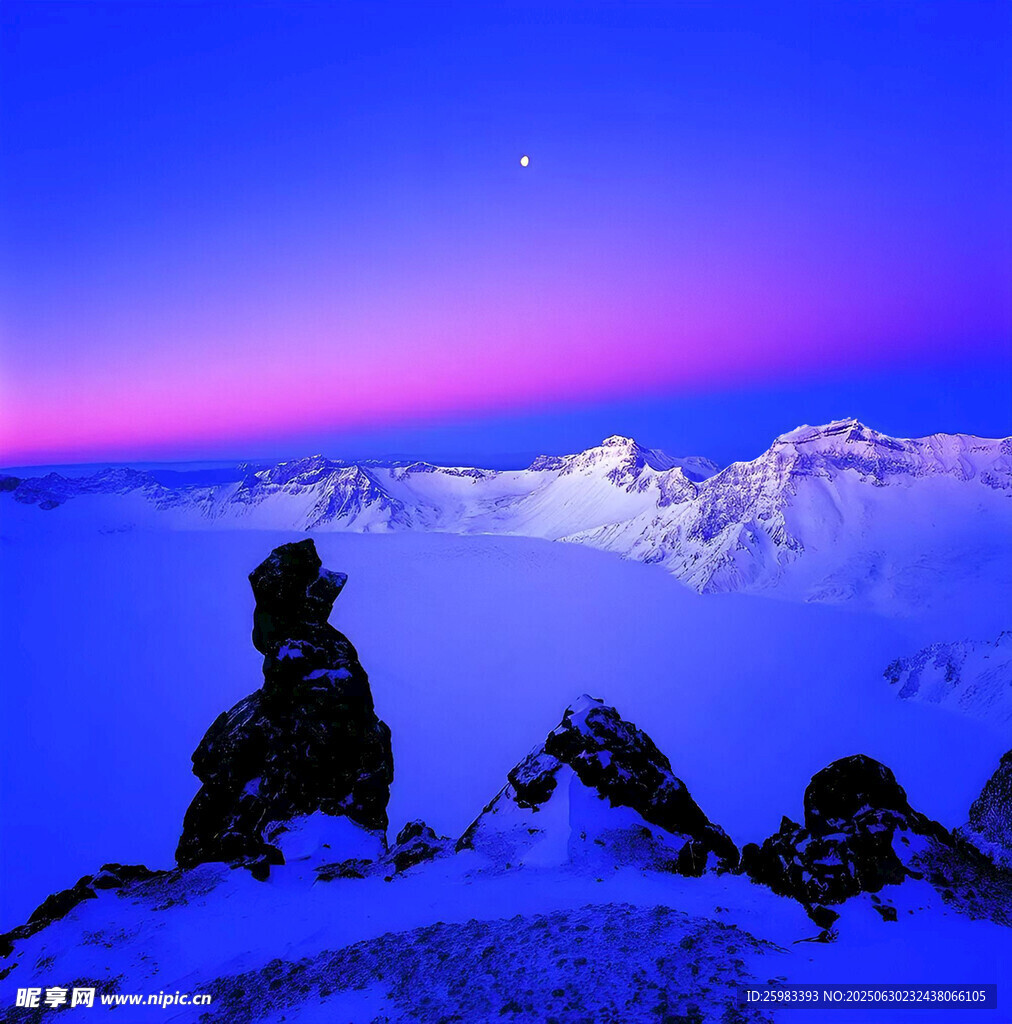雪山月夜
