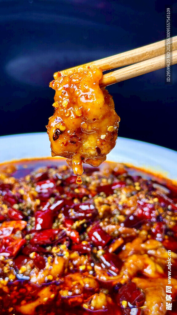 香辣诱人的美味麻辣鸡块