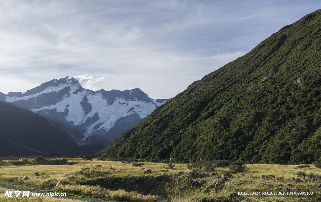 壮丽山间美景