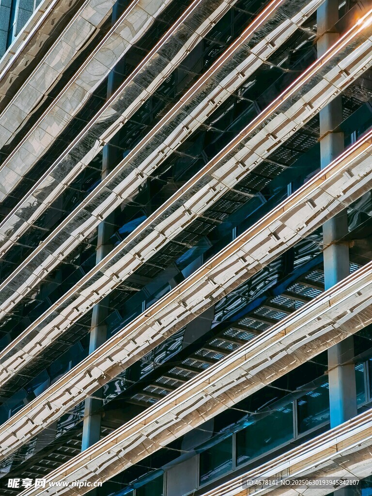 现代建筑外立面独特结构