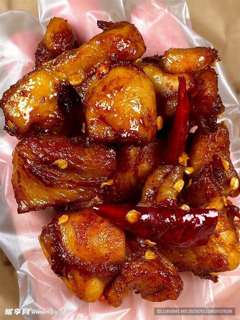 香辣美味红烧鸡块