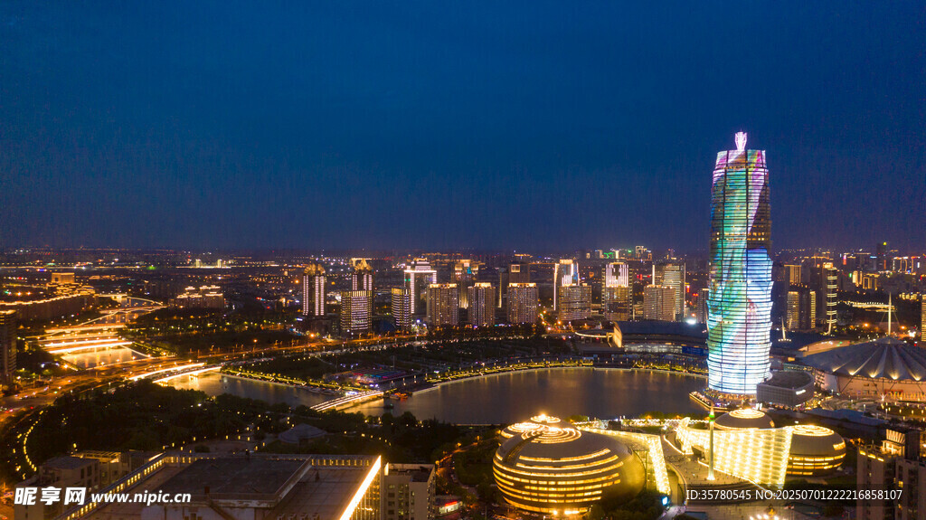 郑州城市风光大玉米夜景