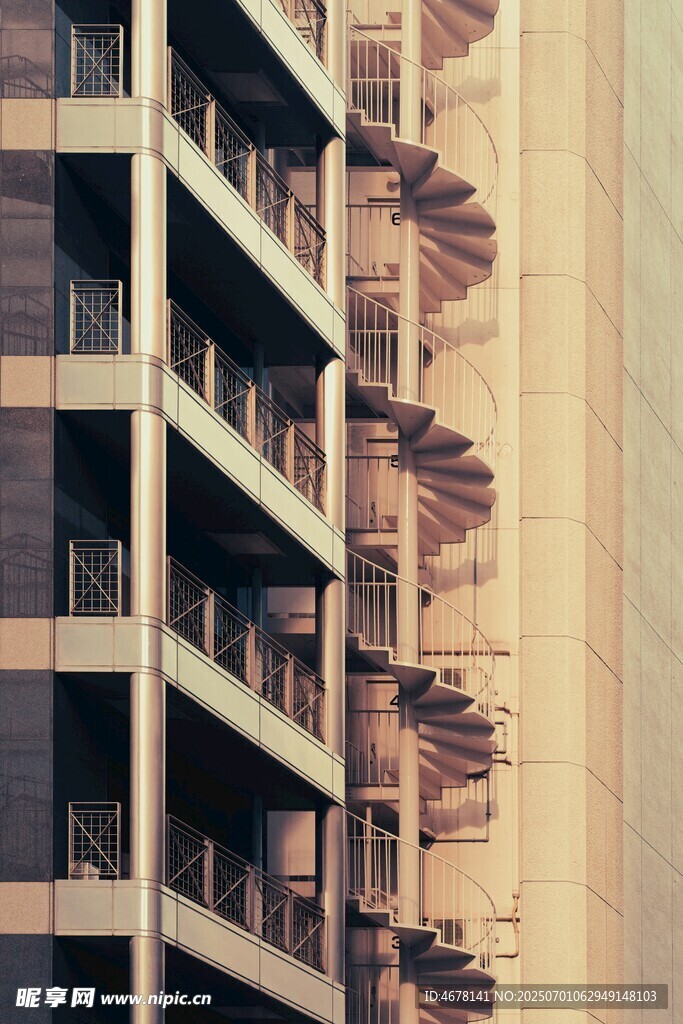 现代高层公寓建筑外观