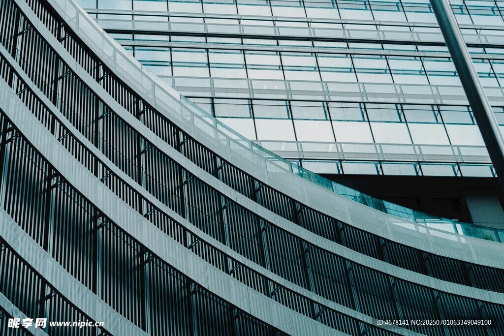 现代弧形建筑外观特写