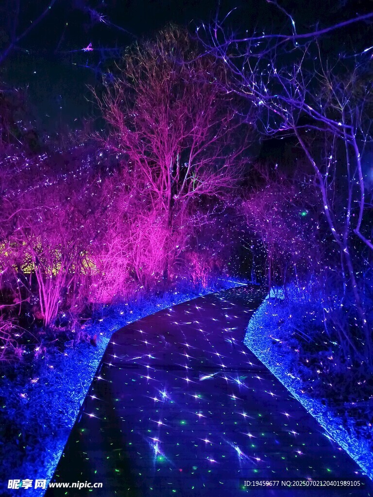 梦幻夜光步道