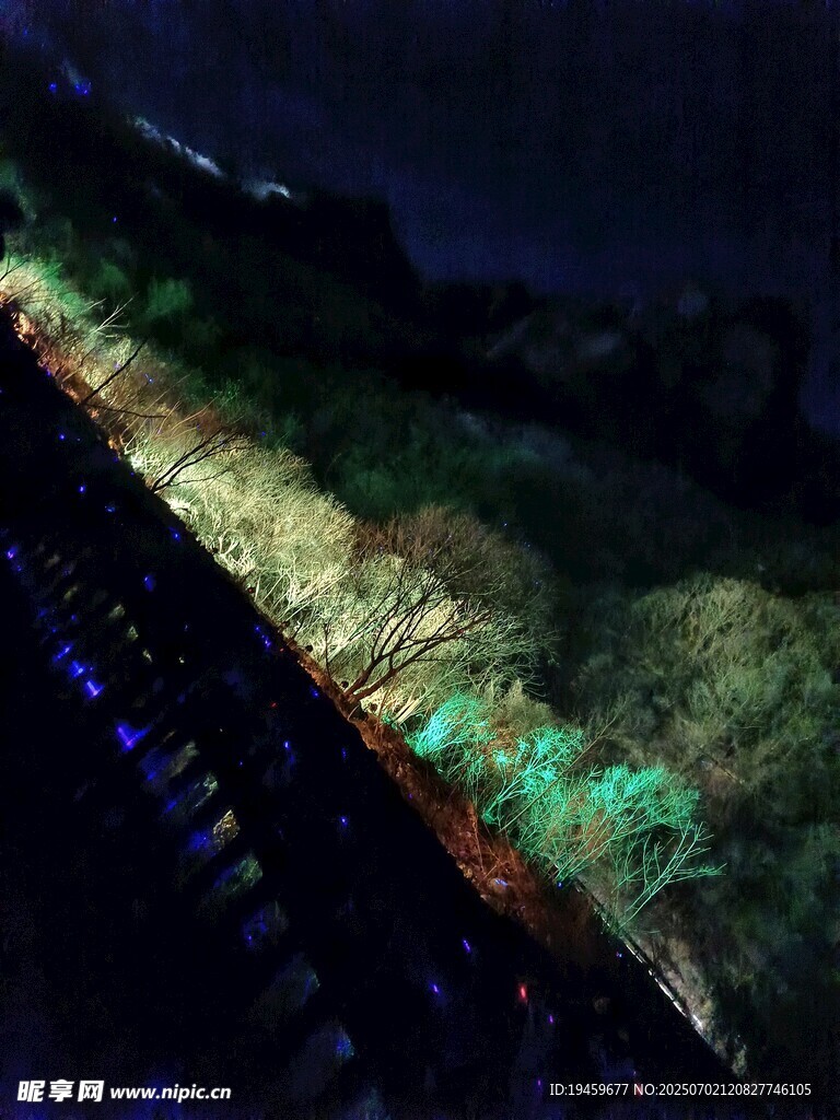 云台山夜景