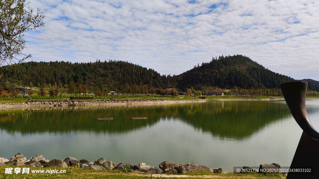 蓝天湖
