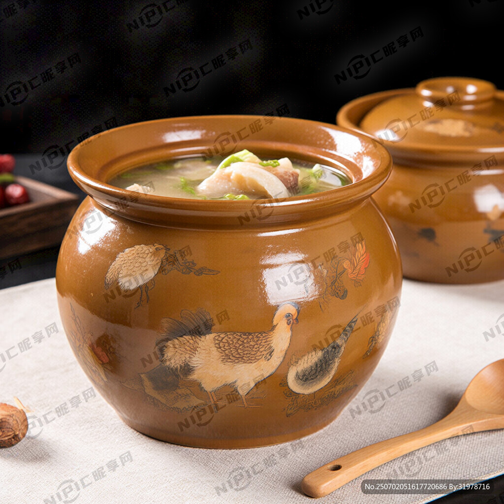 江西瓦罐汤的罐子上有动物图像