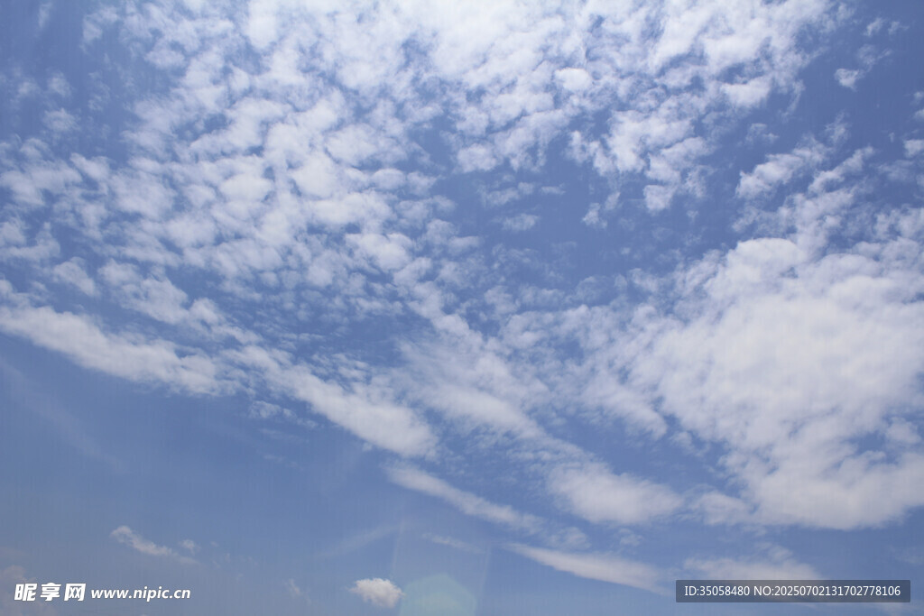 蓝天白云 