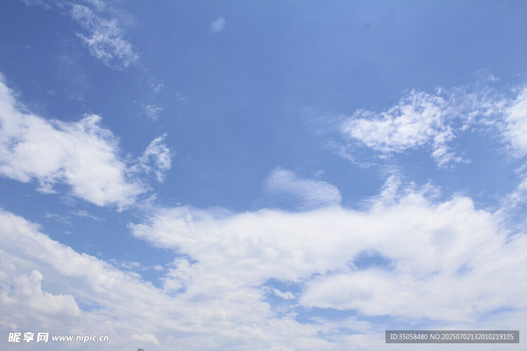蓝天白云 
