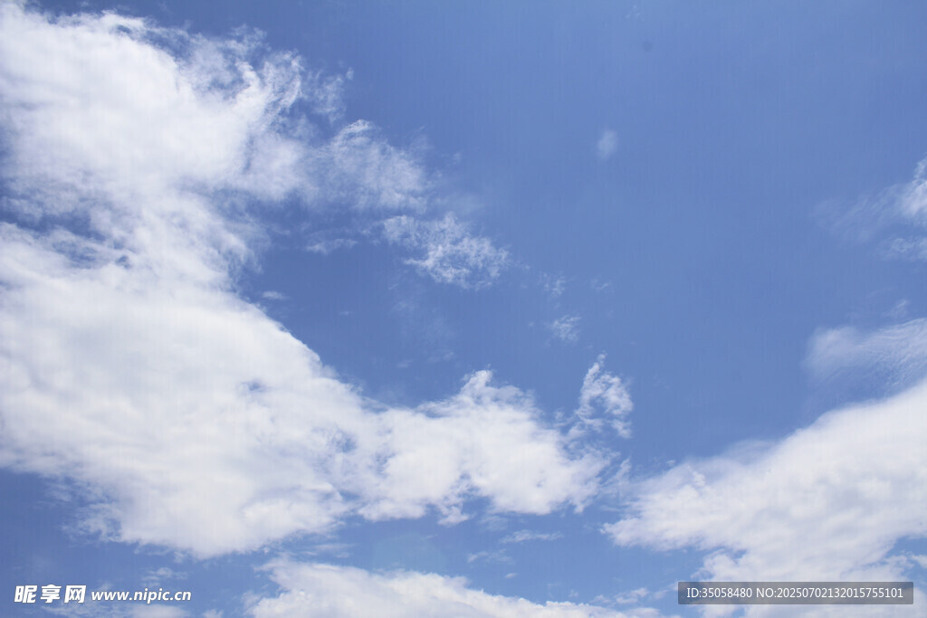 蓝天白云 