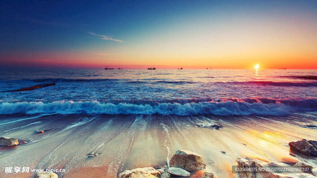 海边绝美日落海景画面