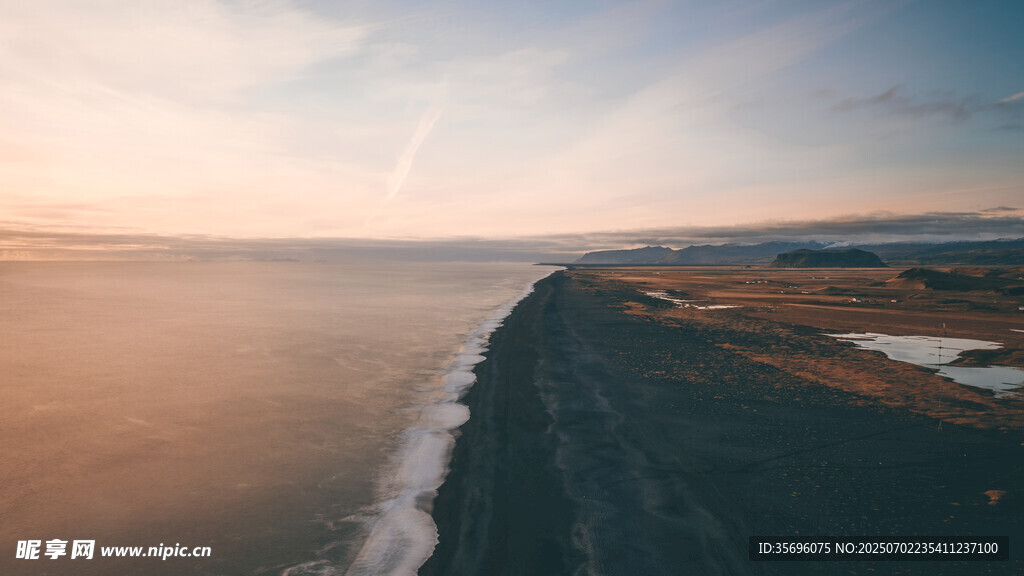 海岸黄昏美景