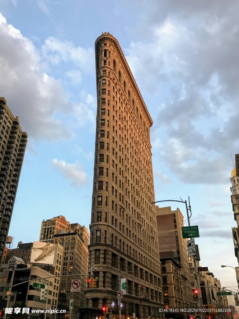 熨斗大厦城市街景