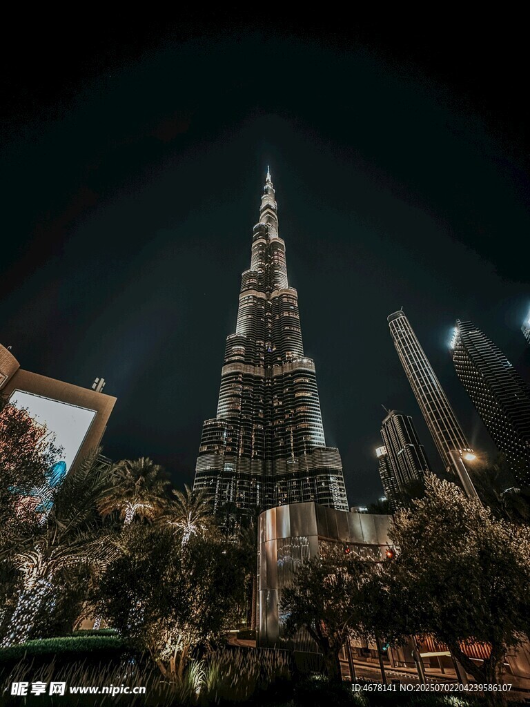 吉隆坡双子塔夜景璀璨