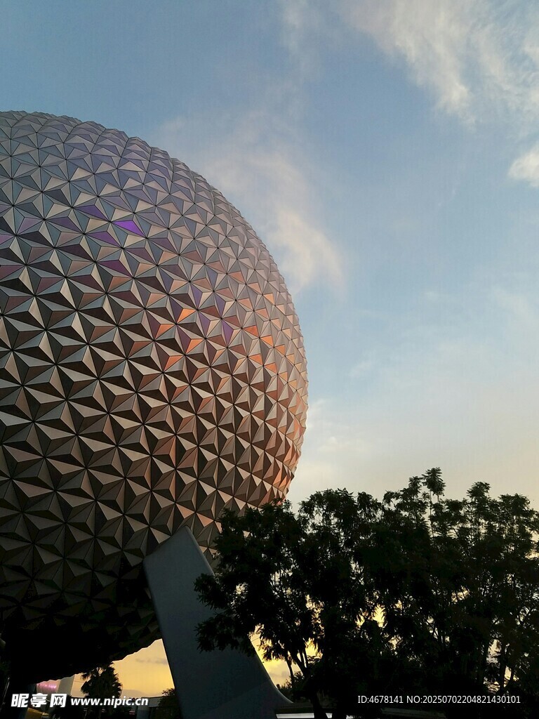 球形建筑外观景观