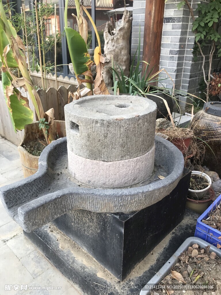 传统石磨
