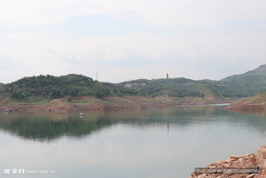 宁静山水湖景风光
