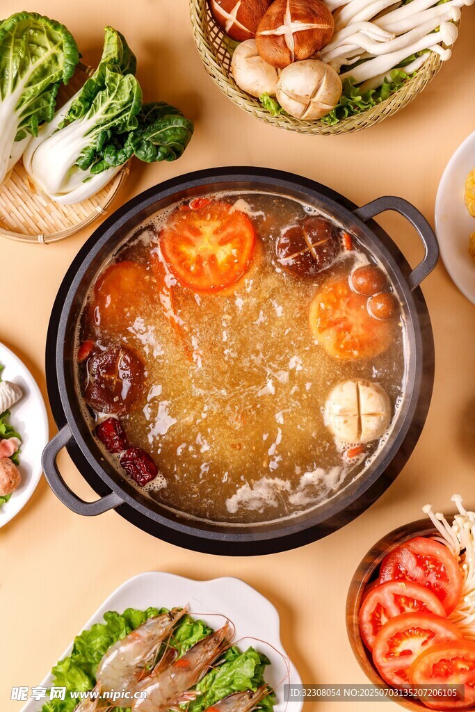 美味火锅聚餐场景