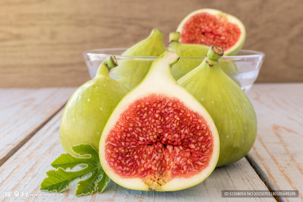 新鲜无花果 