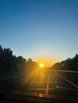 夕阳下的道路美景