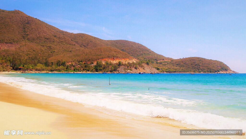 美丽海滨沙滩风景