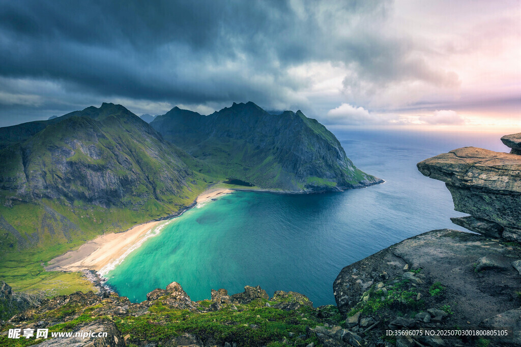 绝美山海风光俯瞰图