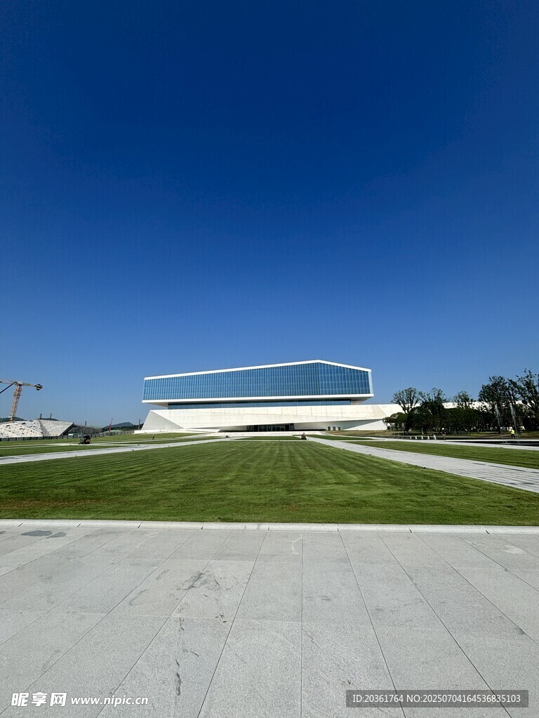 现代风格建筑外观