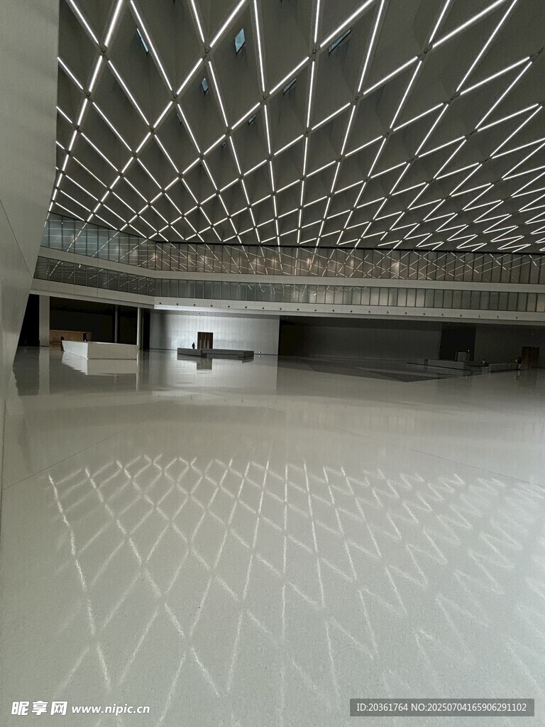 现代建筑室内几何光影空间