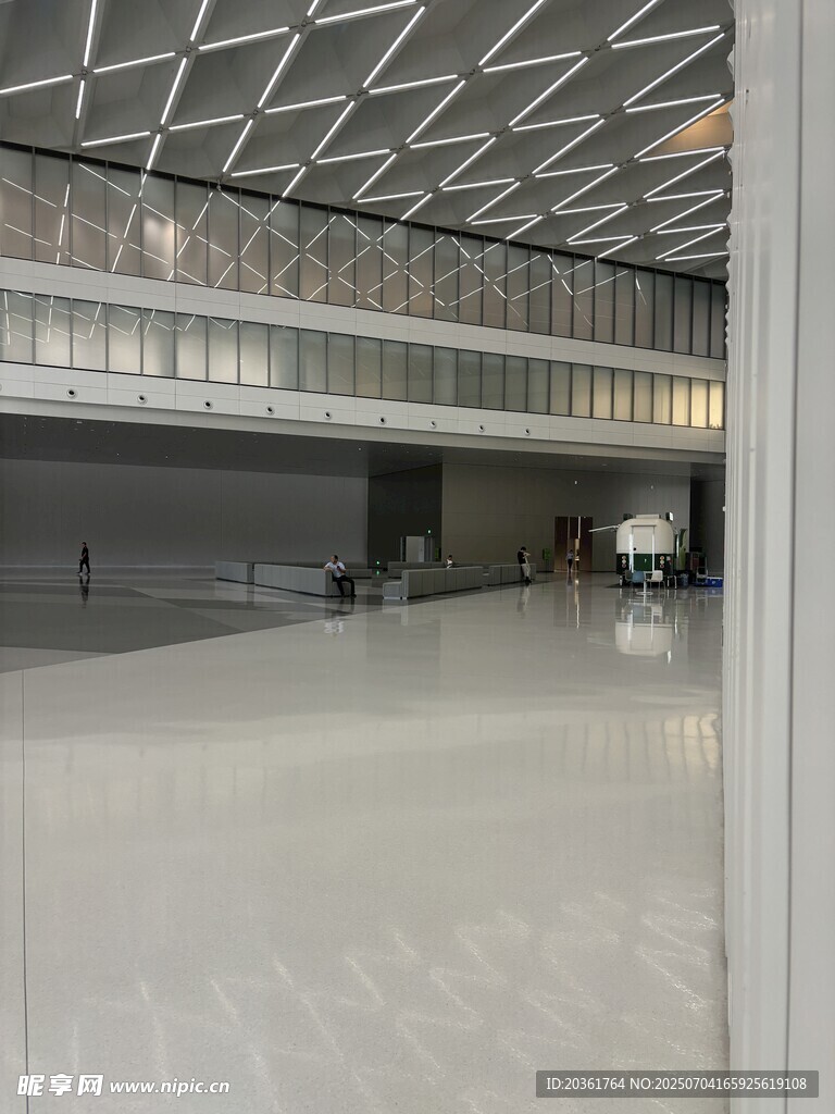 现代空旷室内空间场景