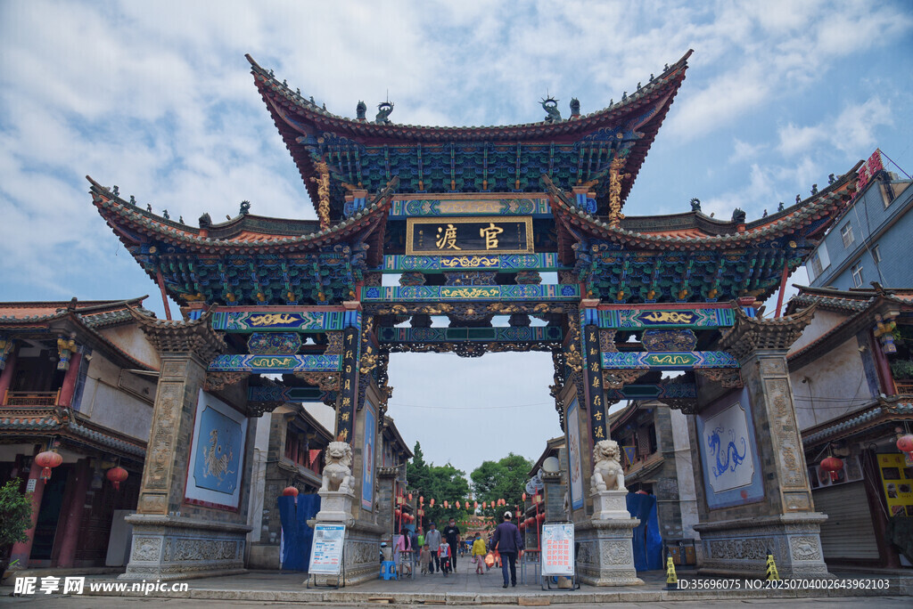 古色古香中式牌坊建筑