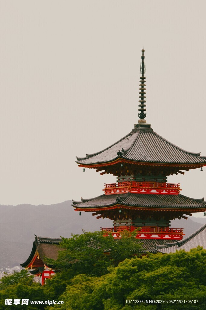 日式古塔