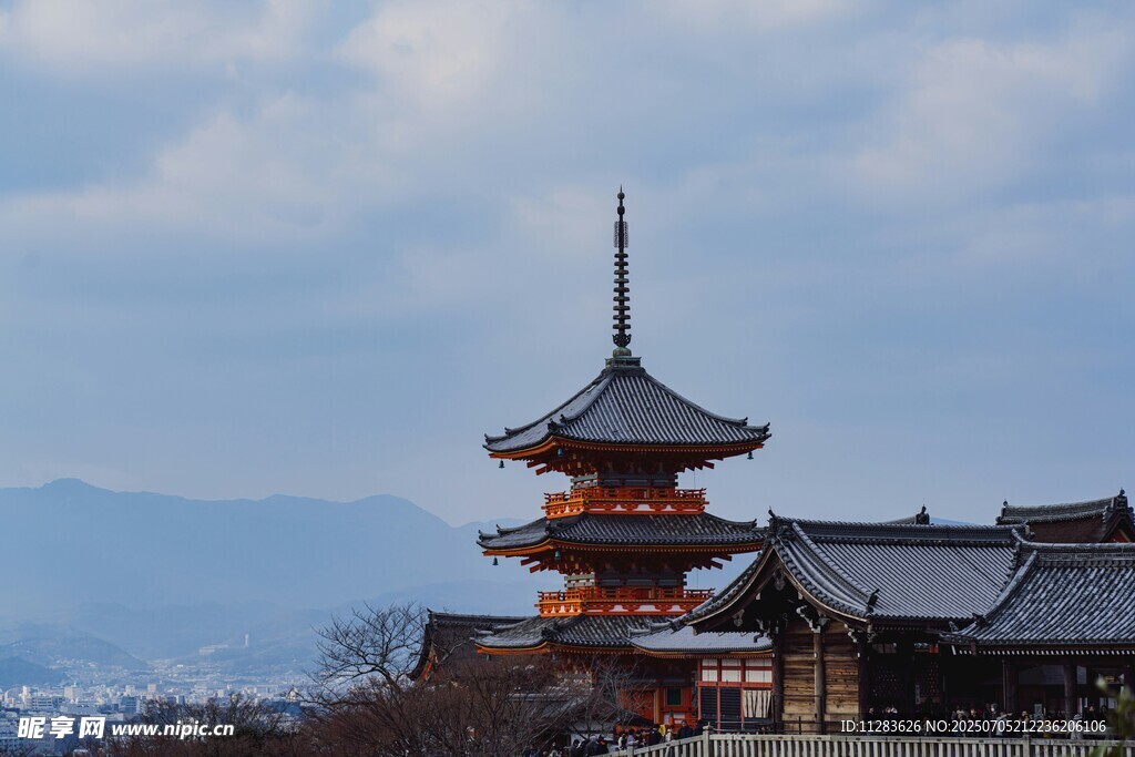 传统塔楼建筑景观