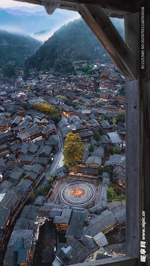 俯瞰山城独特景致