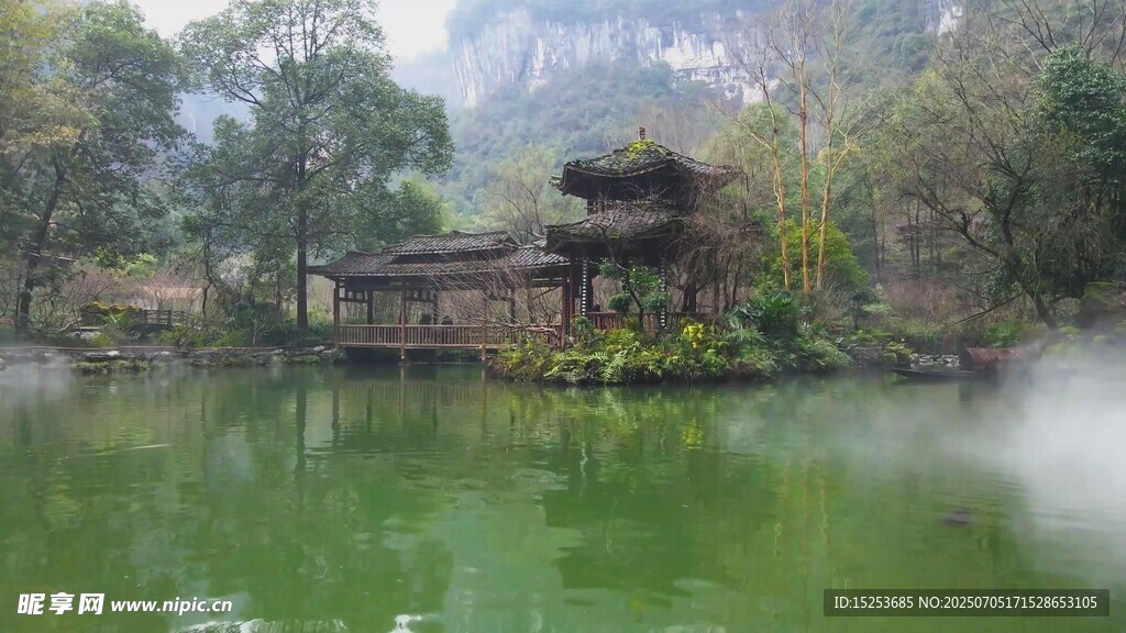 湖畔古亭山水诗意景致