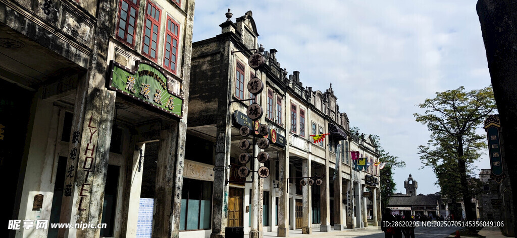 古老骑楼街景