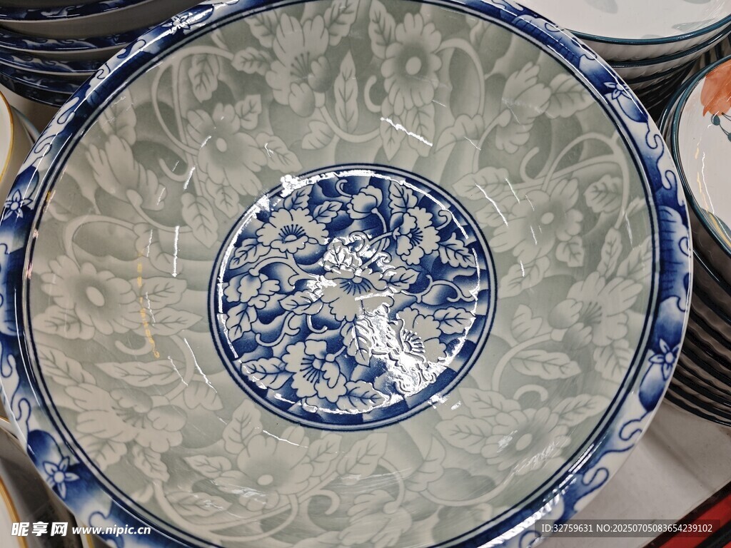 青花瓷盘