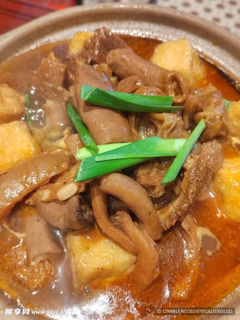 美味红烧牛杂煲